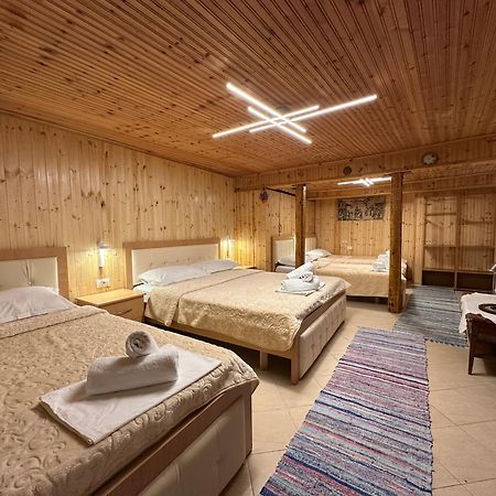 "Mani Guest House" Gjirokastër المظهر الخارجي الصورة