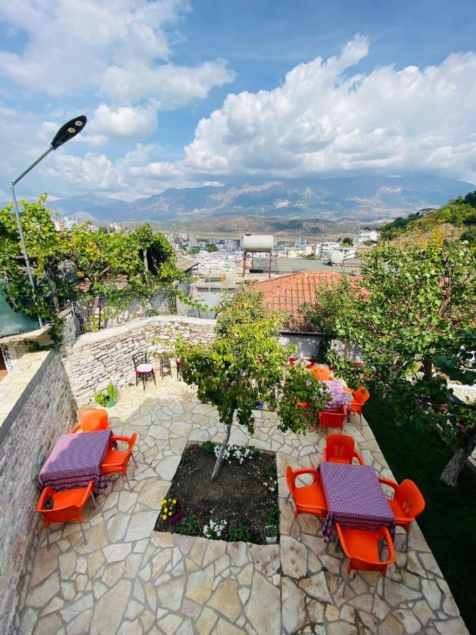 "Mani Guest House" Gjirokastër المظهر الخارجي الصورة