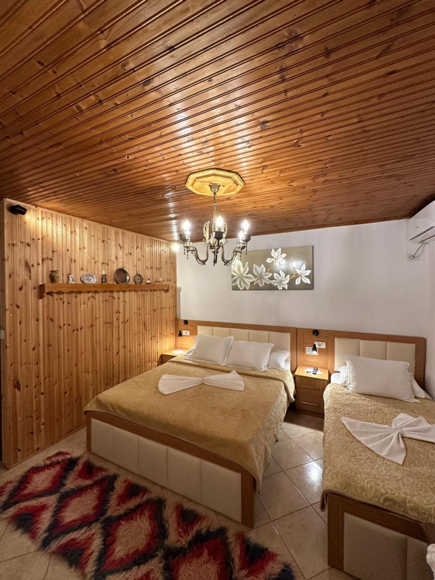 "Mani Guest House" Gjirokastër المظهر الخارجي الصورة